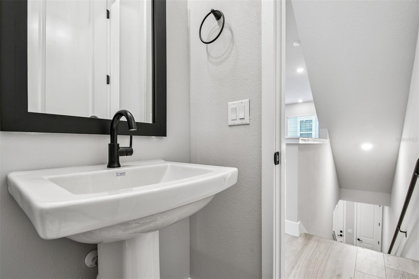 TOWNS AT UNION - Residential