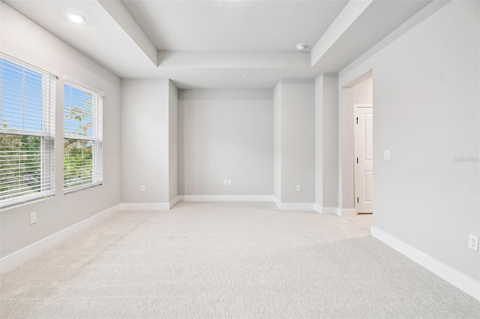 TOWNS AT UNION - Residential