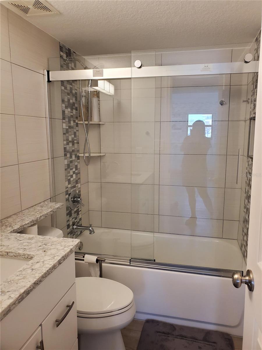 OCEAN REEF VILLAS - Residential Lease