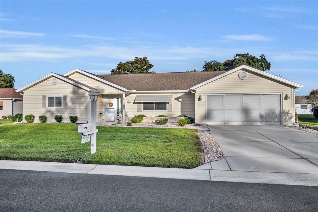 Photo of 13781 SW 112th Terrace, Dunnellon, FL 34432 (MLS # TB8447483)