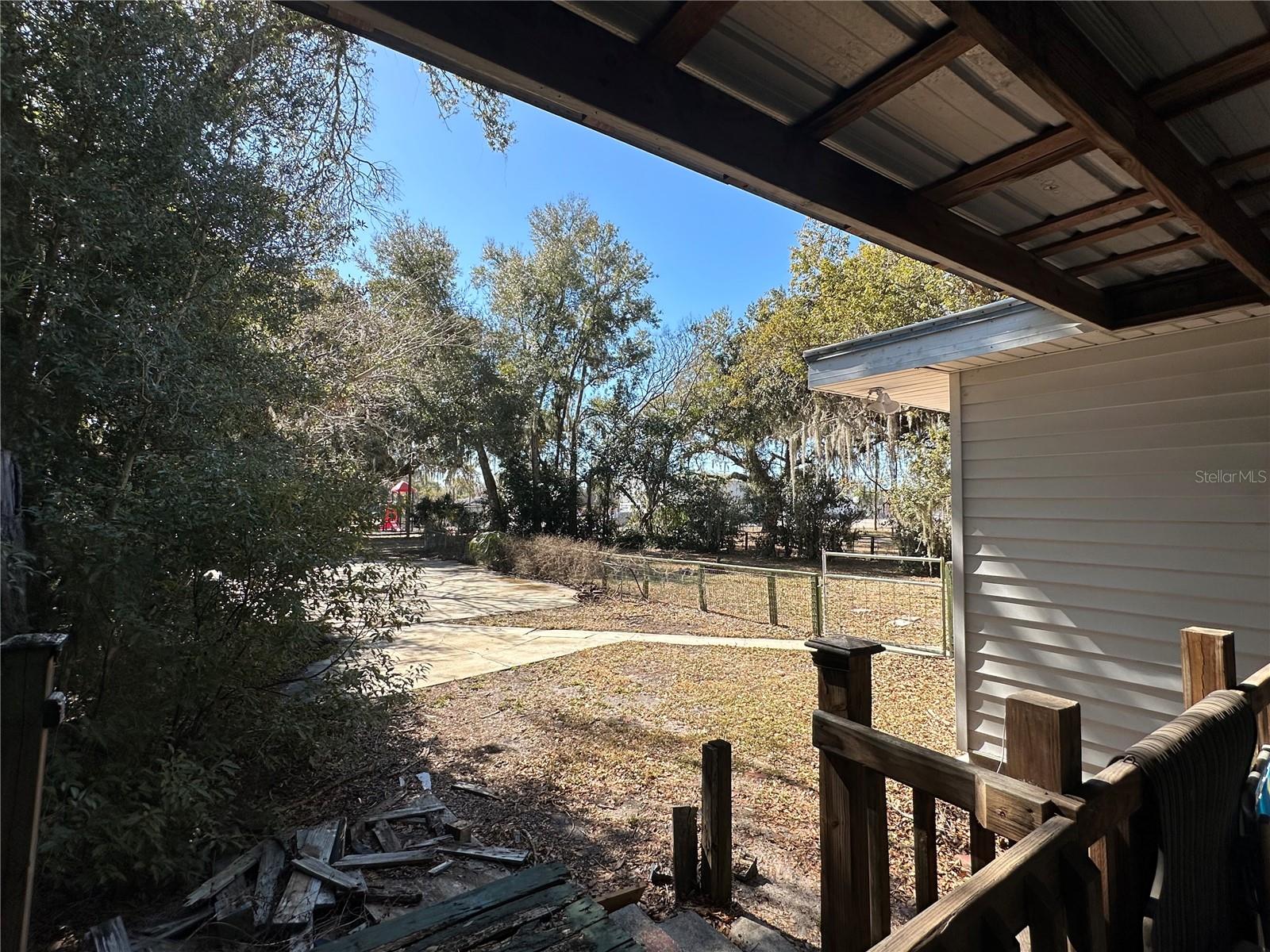 CARLTON & MCEWEN - Residential