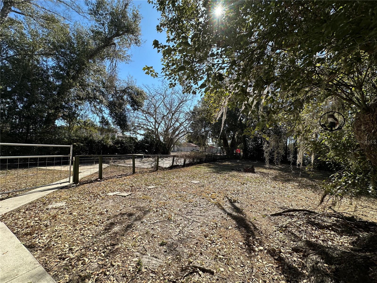 CARLTON & MCEWEN - Residential