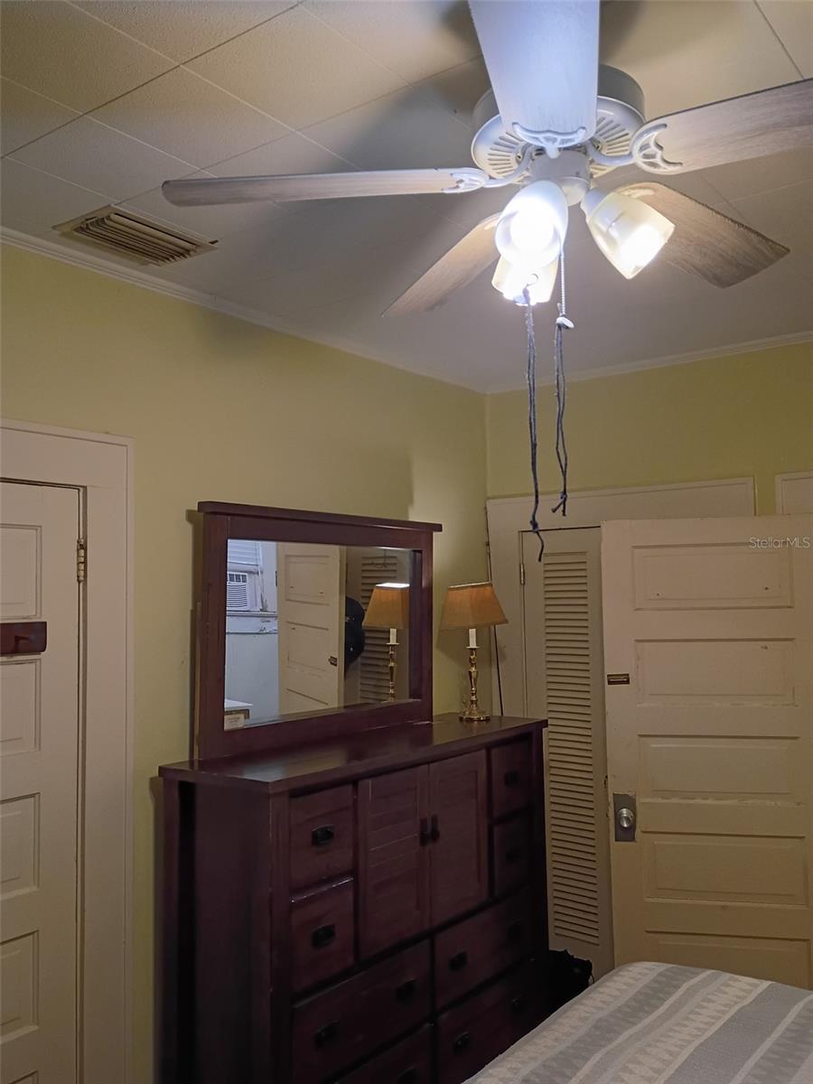 CARLTON & MCEWEN - Residential