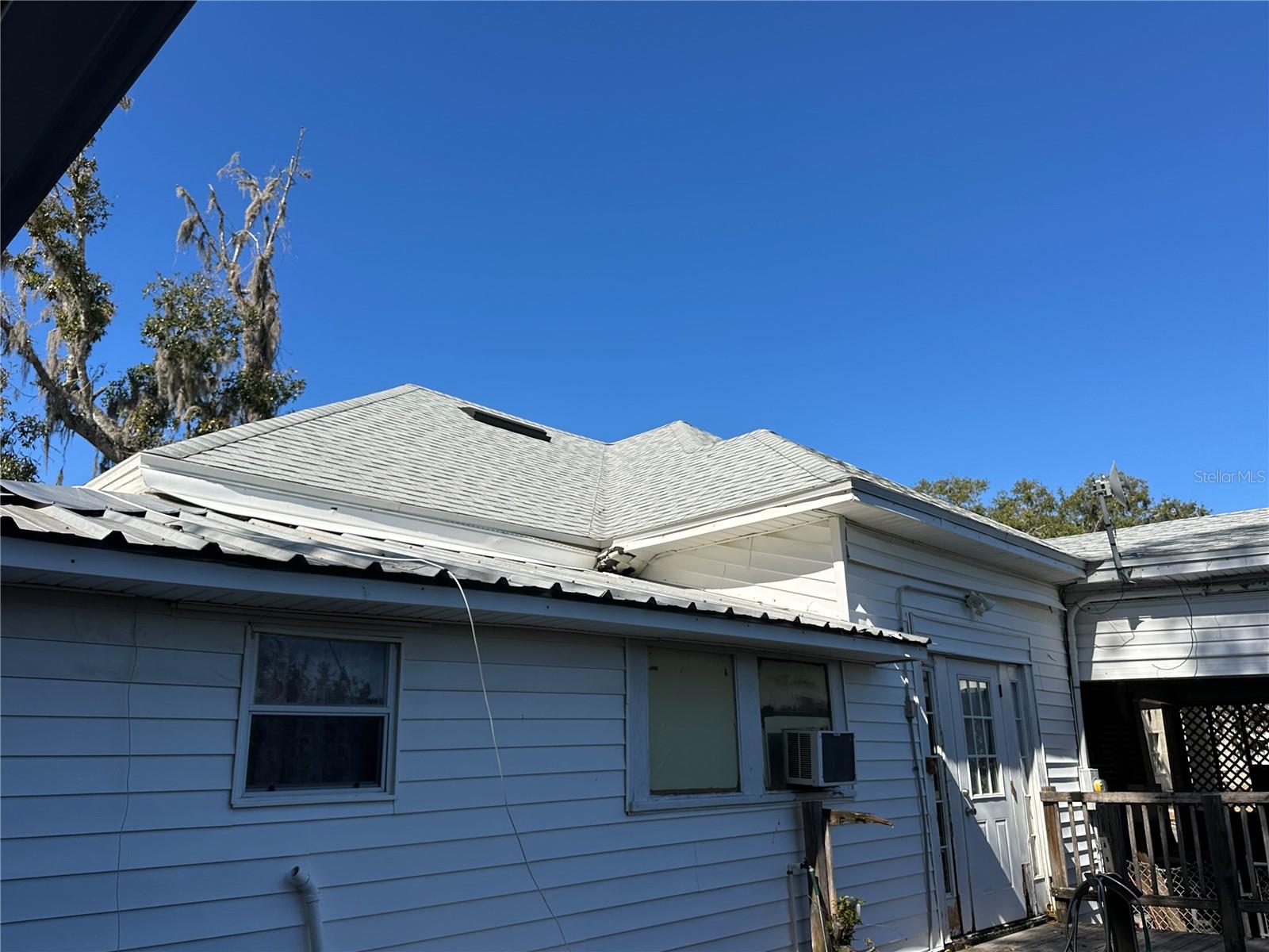 CARLTON & MCEWEN - Residential