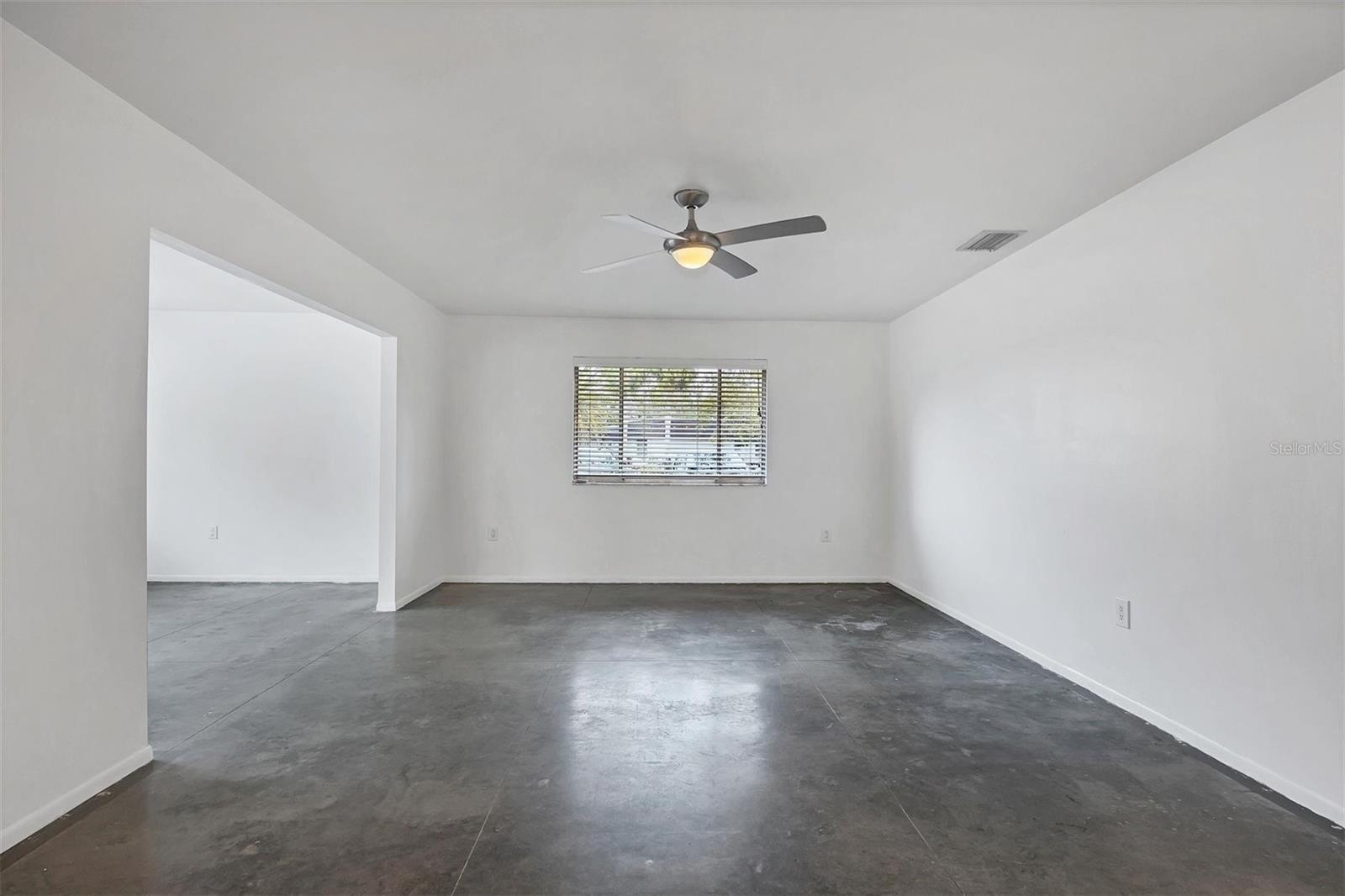 3904 LAKESIDE ROAD 174