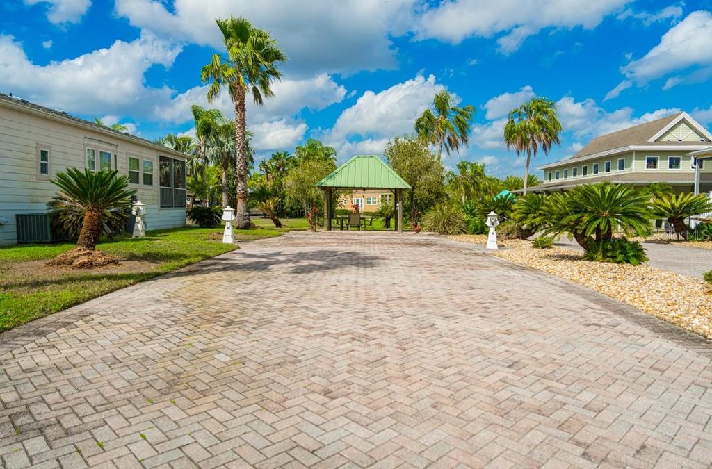 Photo of 6948 Amanda Vista Circle, Land O Lakes, FL 34637 (MLS # TB8350821)