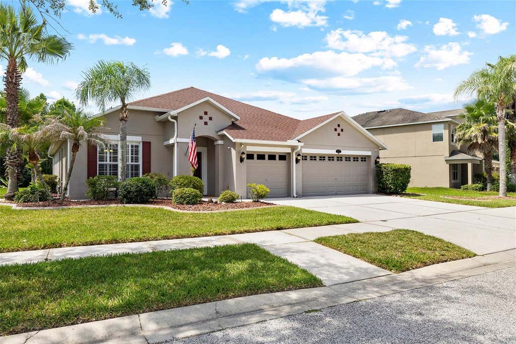 Photo of 10839 Breaking Rocks Drive, Tampa, FL 33647 (MLS # TB8519830)