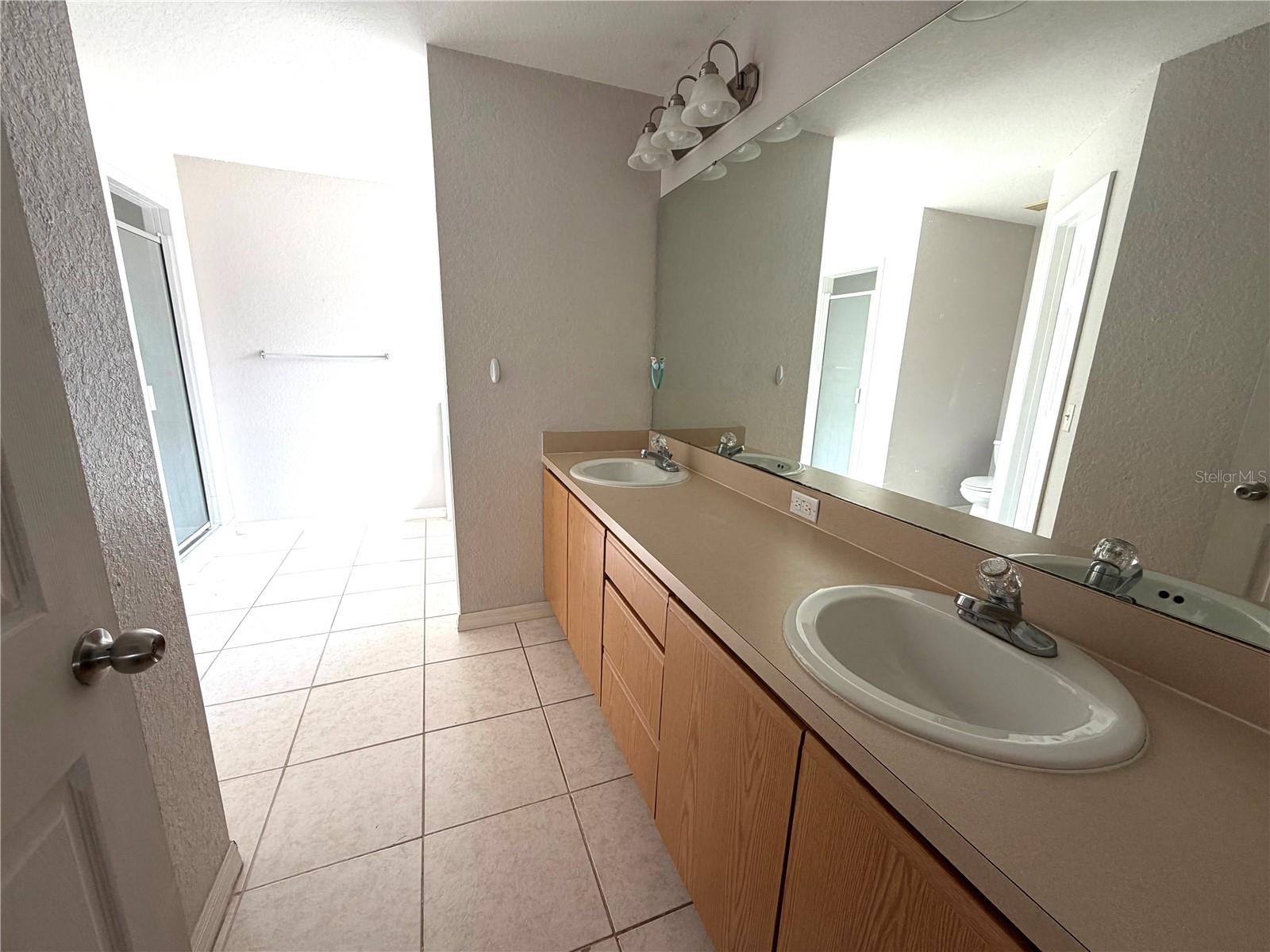 EAGLE POINT - Residential