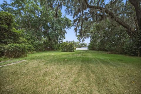 Photo of 1748 SE 5th Street, Ocala, FL 34471 (MLS # OM728111)