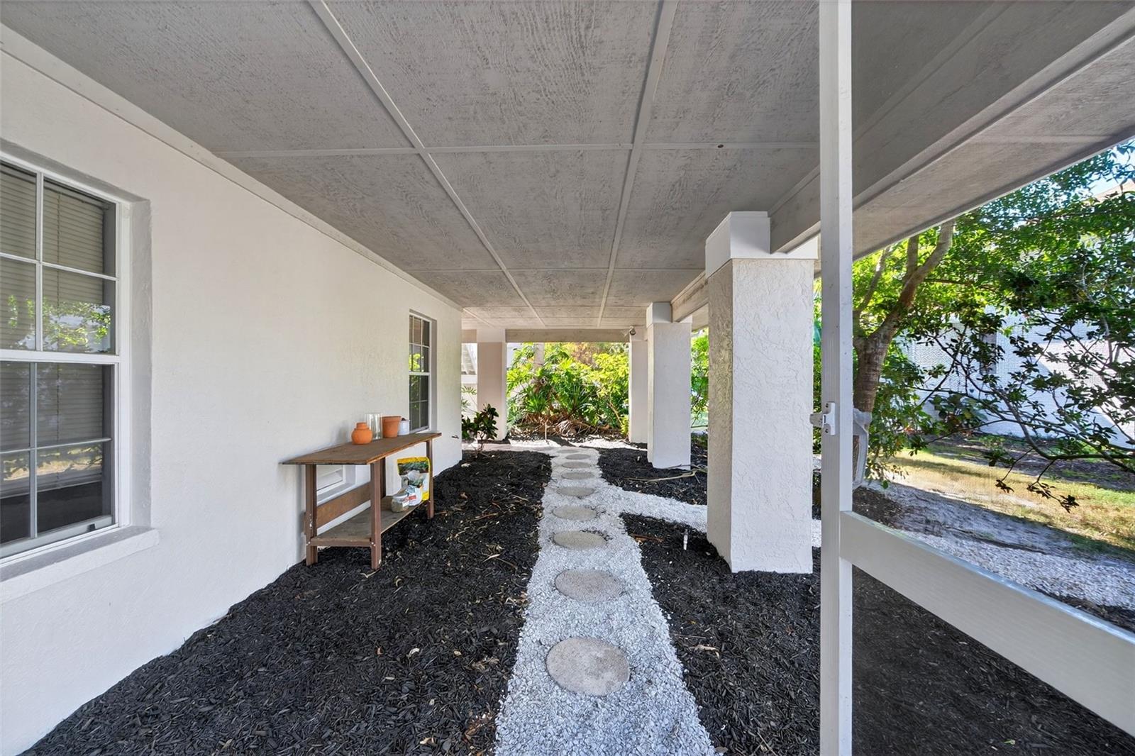 LAKES ESTATES 3 OF SARASOTA - Residential