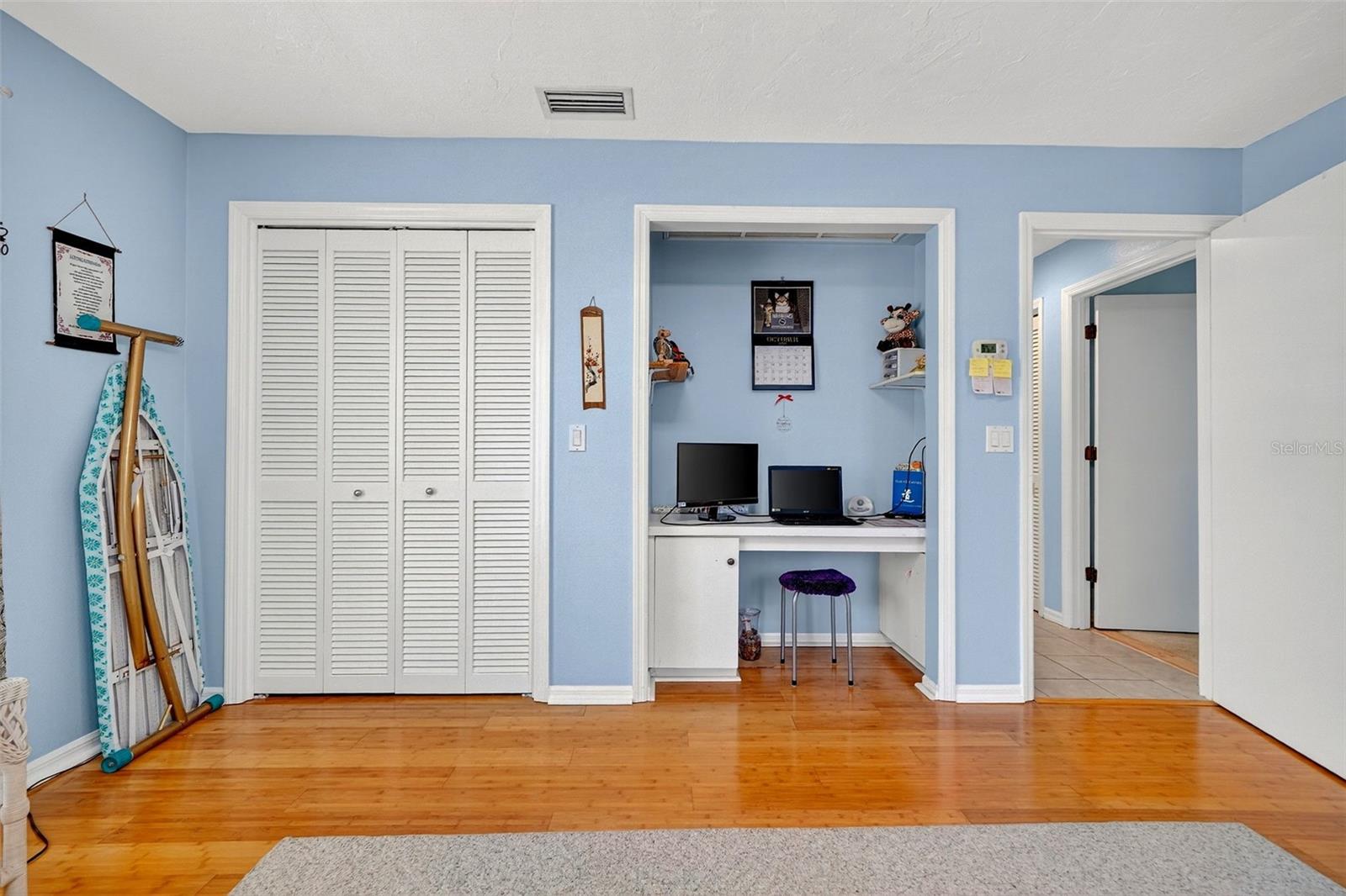 LAKES ESTATES 3 OF SARASOTA - Residential