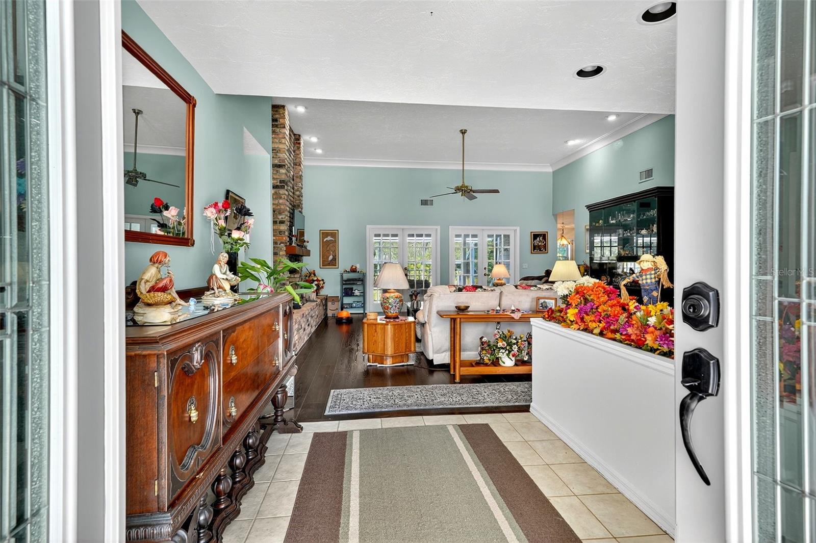 LAKES ESTATES 3 OF SARASOTA - Residential