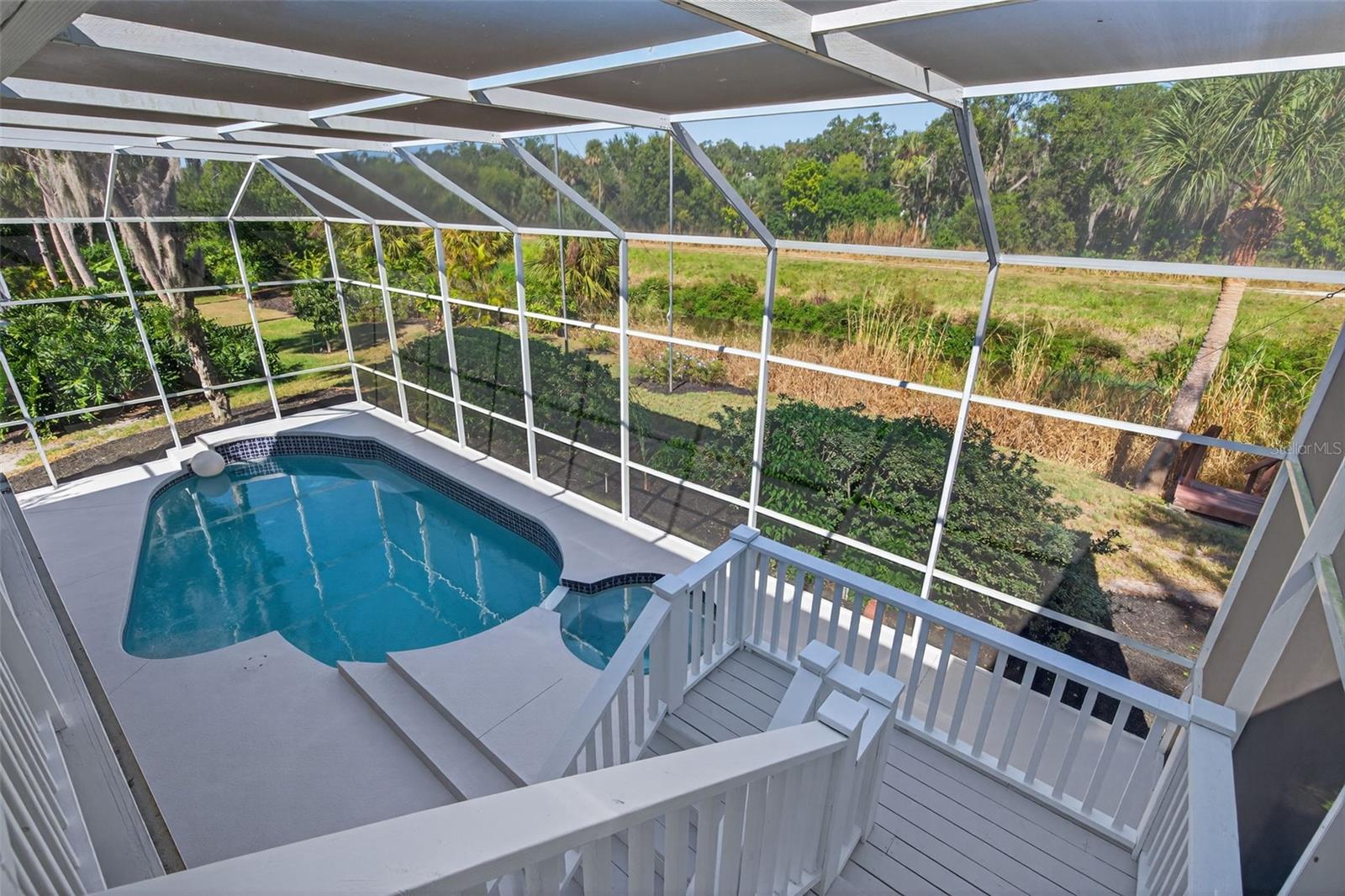 LAKES ESTATES 3 OF SARASOTA - Residential