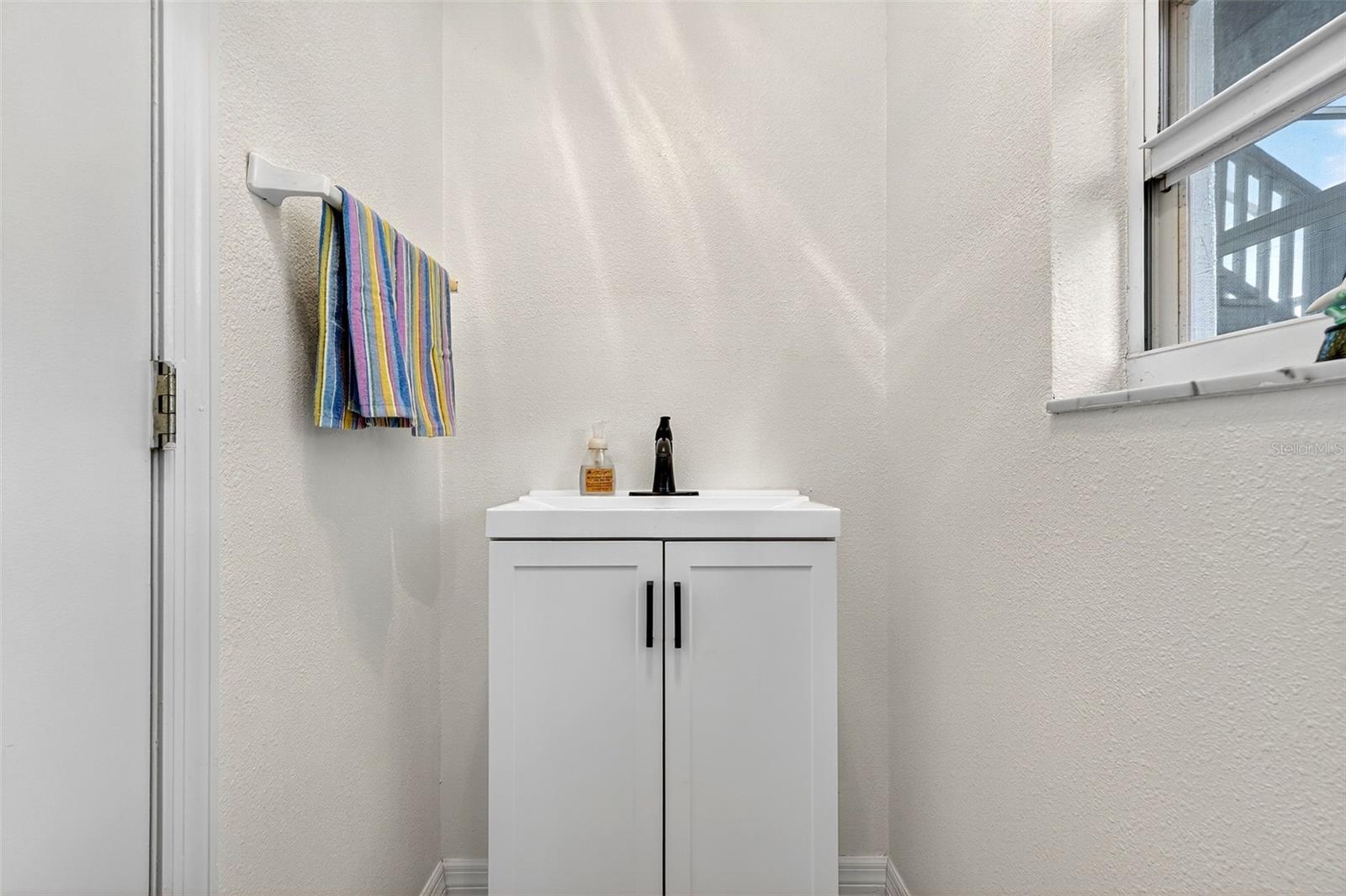 LAKES ESTATES 3 OF SARASOTA - Residential