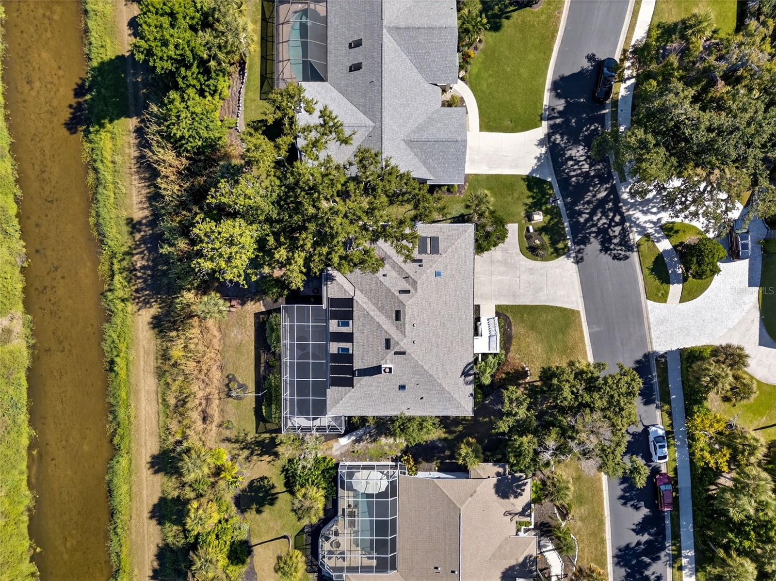 LAKES ESTATES 3 OF SARASOTA - Residential