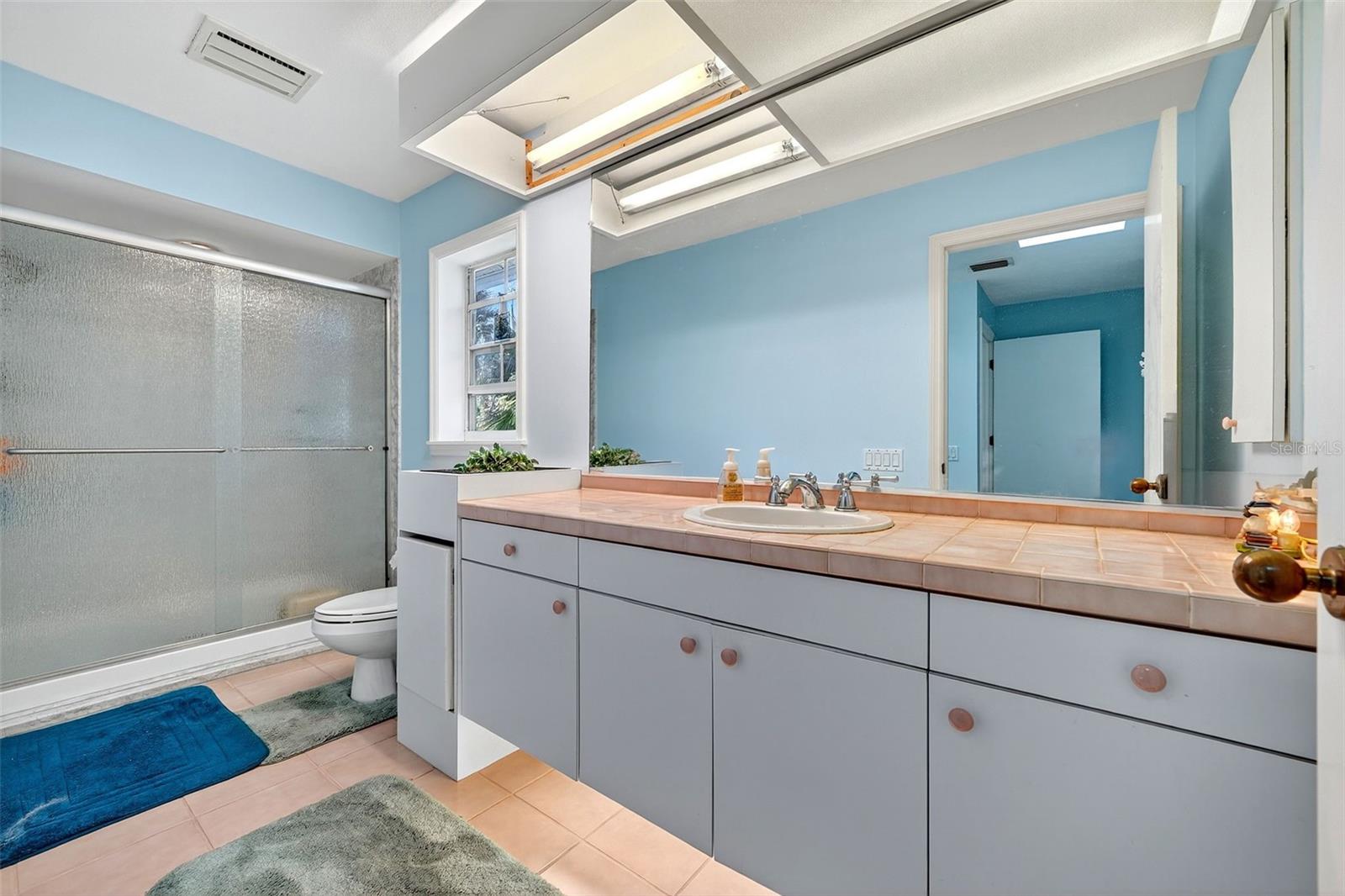 LAKES ESTATES 3 OF SARASOTA - Residential