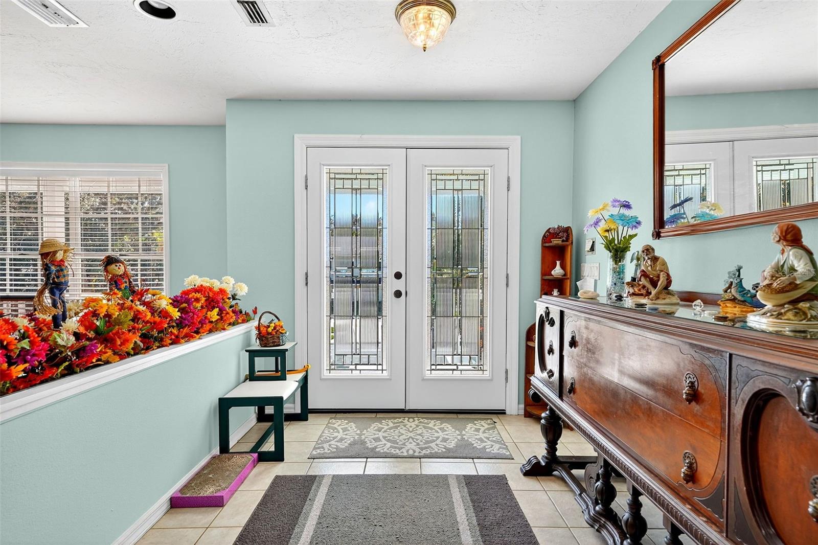 LAKES ESTATES 3 OF SARASOTA - Residential