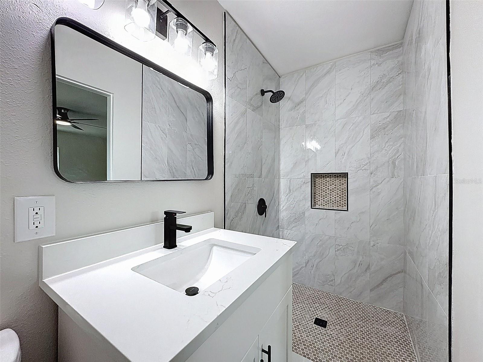 JUNGLE COUNTRY CLUB 4TH ADD - Residential