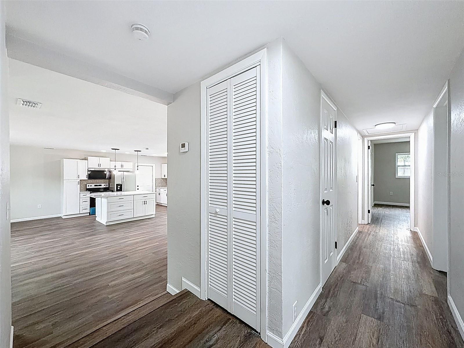 JUNGLE COUNTRY CLUB 4TH ADD - Residential