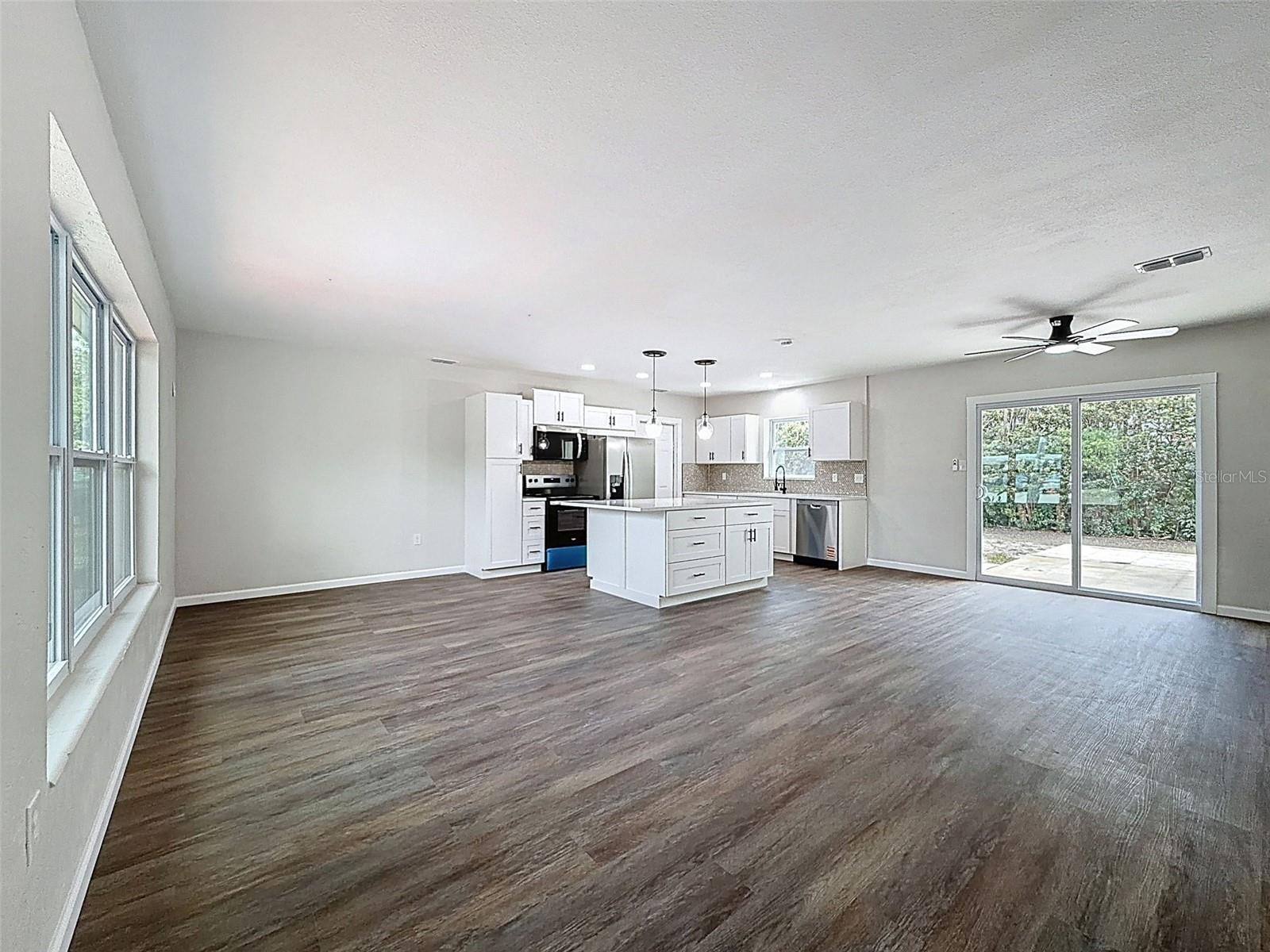 JUNGLE COUNTRY CLUB 4TH ADD - Residential