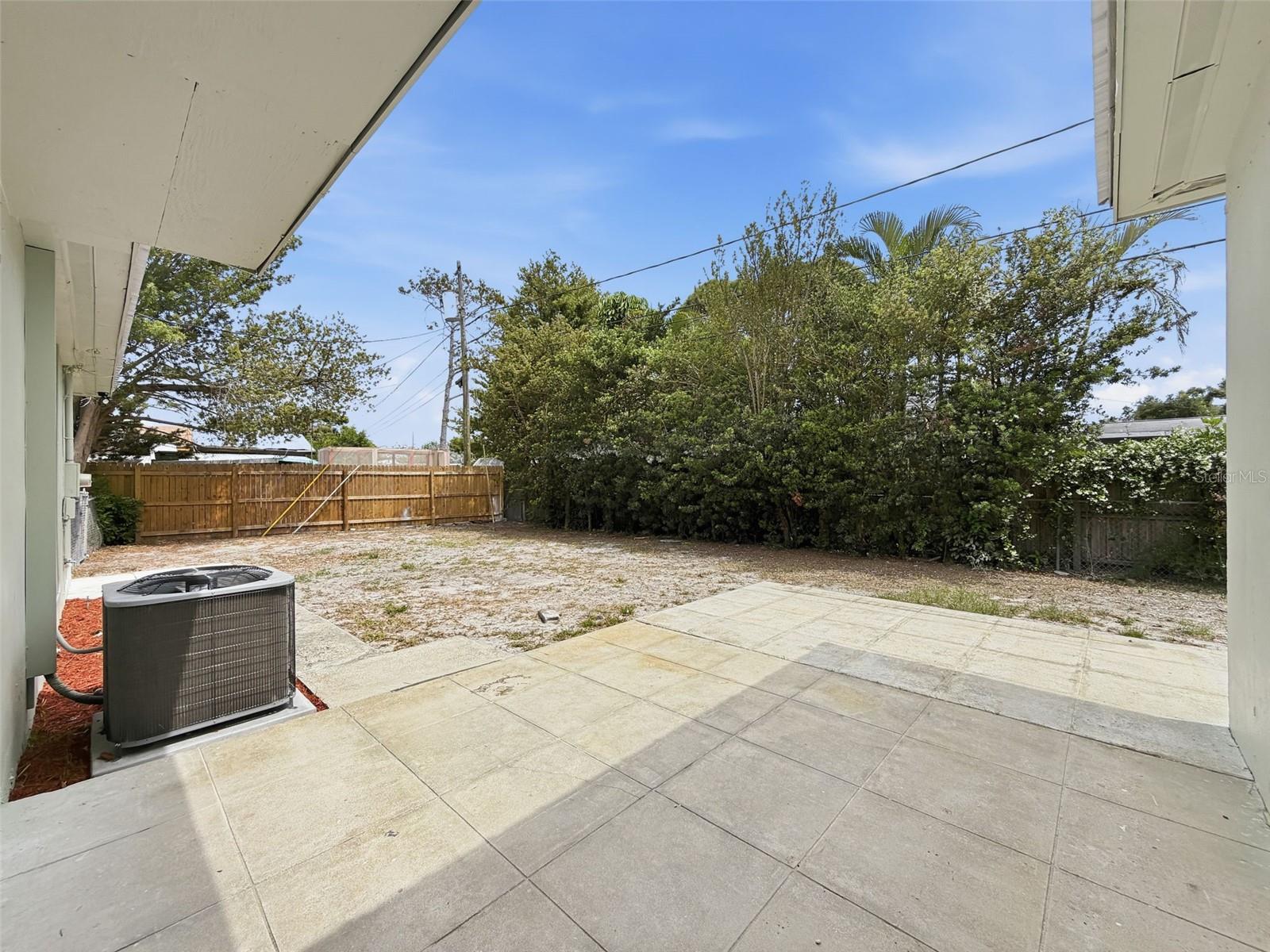 JUNGLE COUNTRY CLUB 4TH ADD - Residential