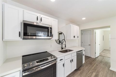 Tiny photo for 10399 NE 218th Lane Road, Fort Mccoy, FL 32134 (MLS # OM708396)