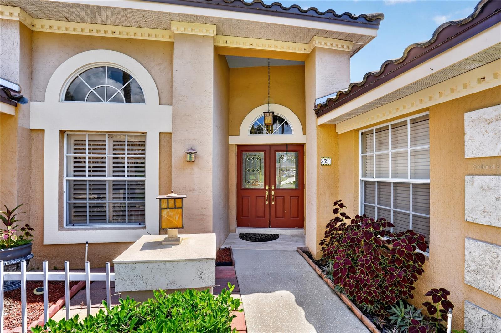 2391 WINDWARD COVE