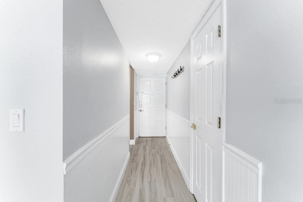 101 N GRANDVIEW STREET 205