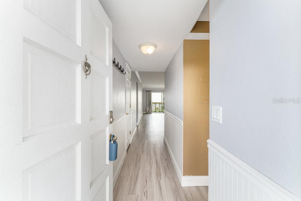 101 N GRANDVIEW STREET 205