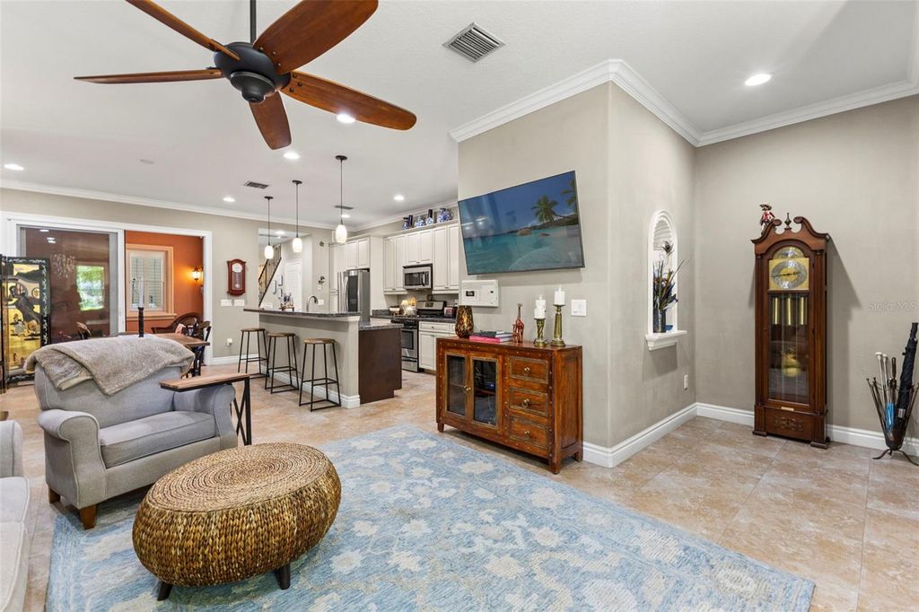 Photo of 3819 W Dale Avenue #6, Tampa, FL 33609 (MLS # TB8523526)