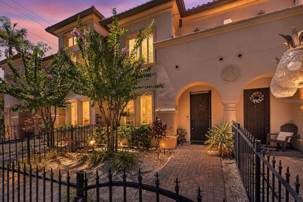 Photo of 3819 W Dale Avenue #6, Tampa, FL 33609 (MLS # TB8523526)