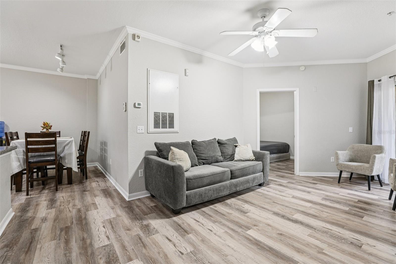 PARK NORTH/CHENEY PLACE - Residential Lease