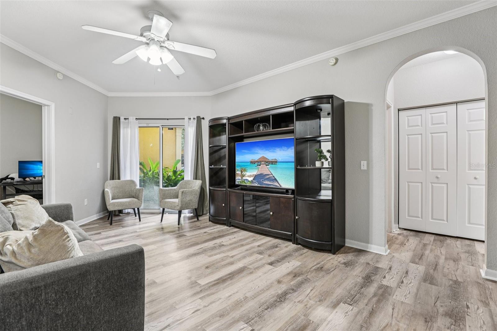 PARK NORTH/CHENEY PLACE - Residential Lease