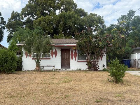 Photo of 4117 W Grace Street, Tampa, FL 33607 (MLS # TB8440130)