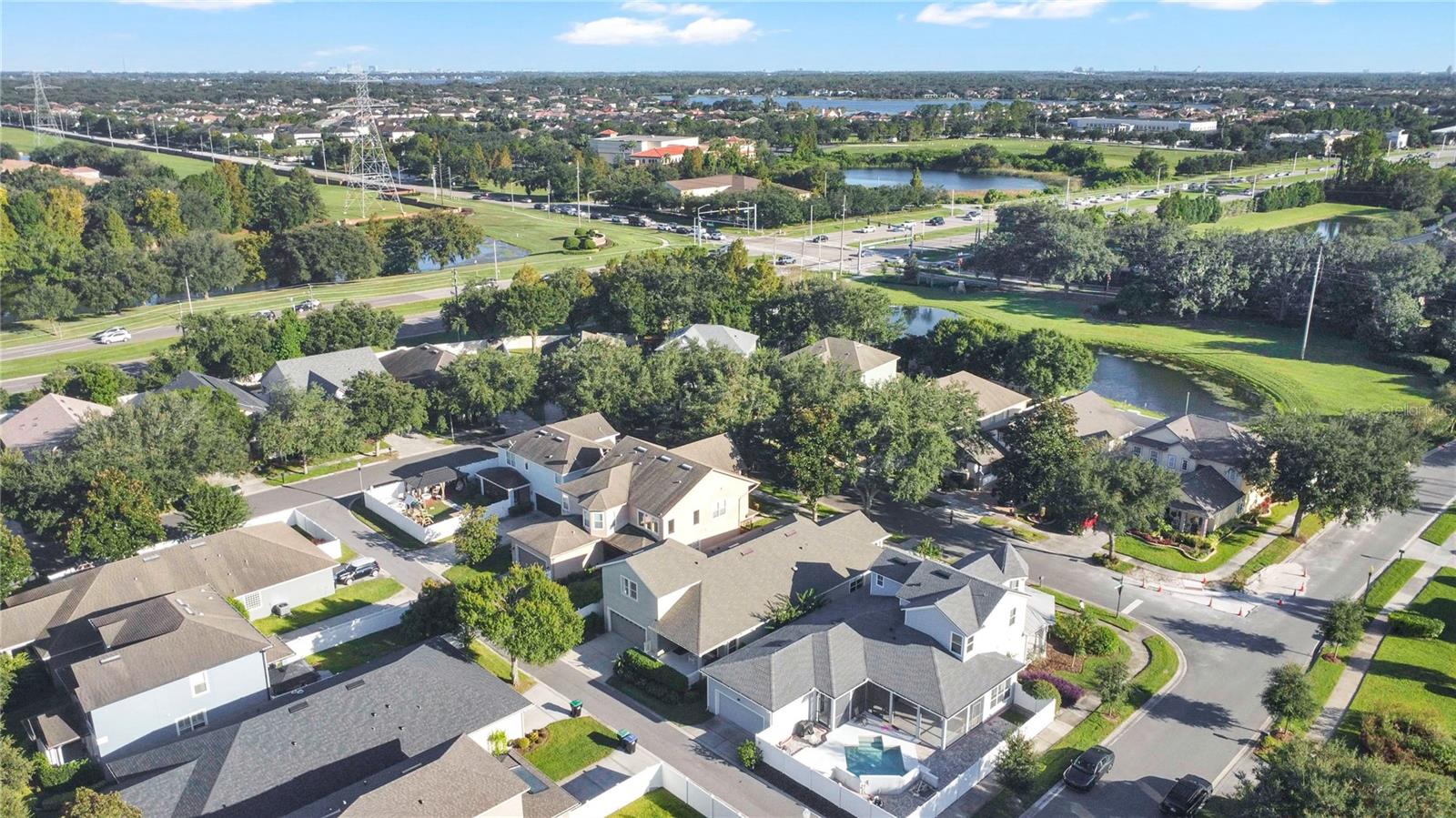 LAKES WINDERMERE PH 01 49 108 - Residential