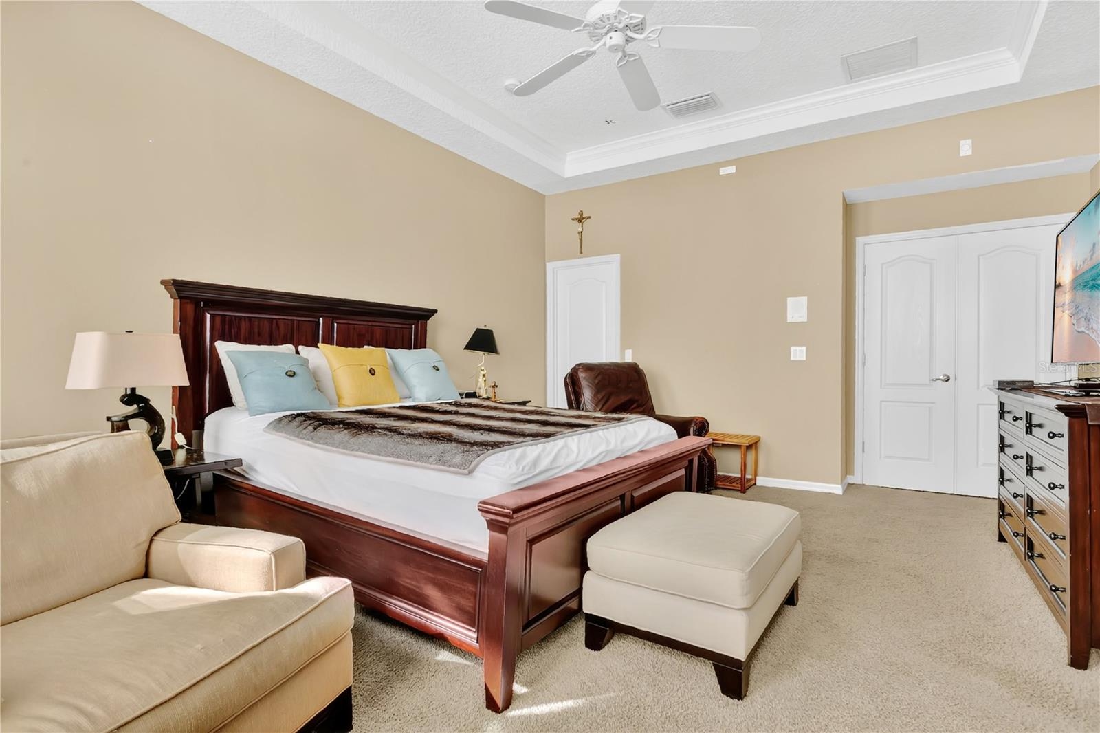 LAKES WINDERMERE PH 01 49 108 - Residential