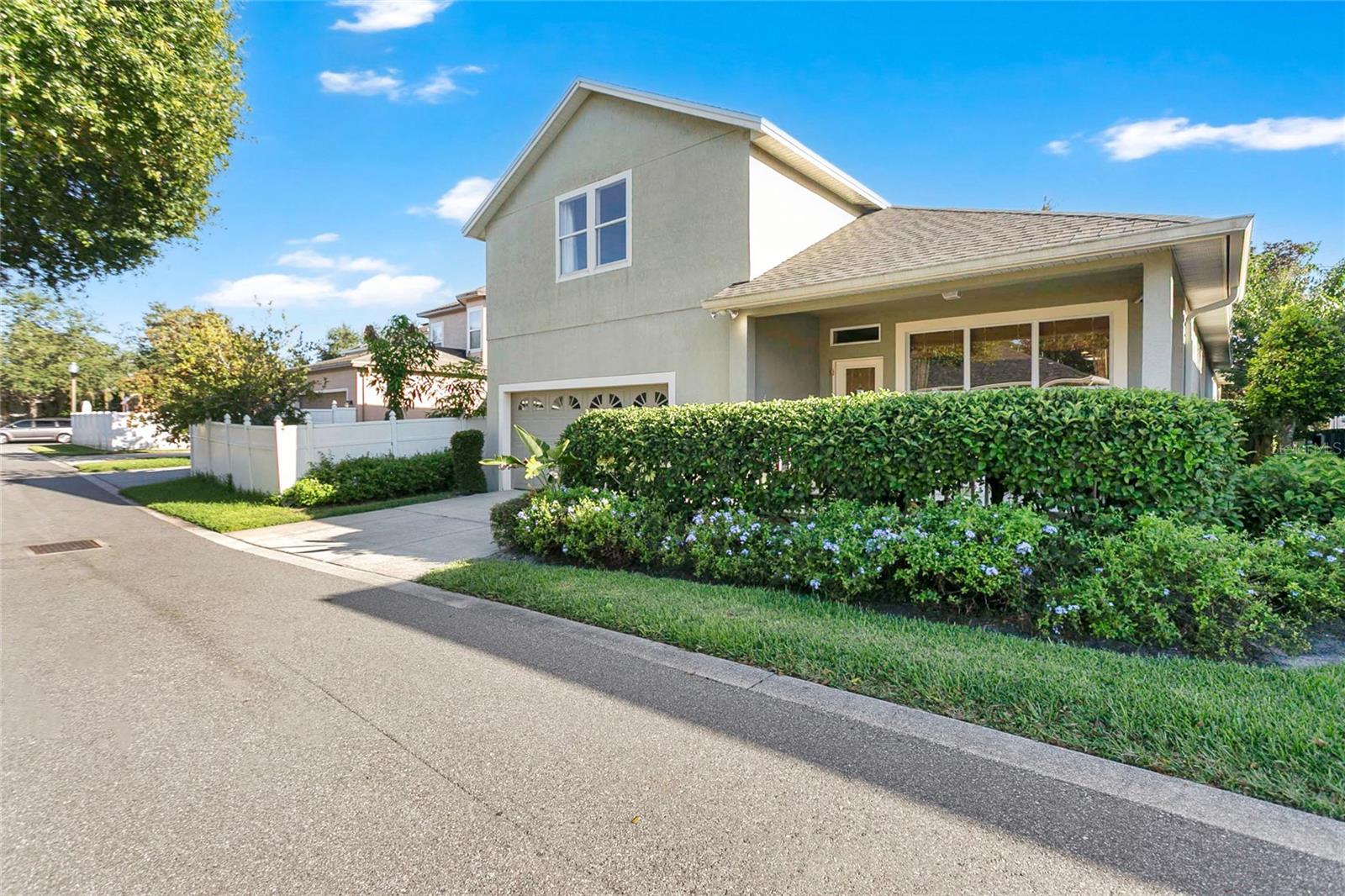 LAKES WINDERMERE PH 01 49 108 - Residential