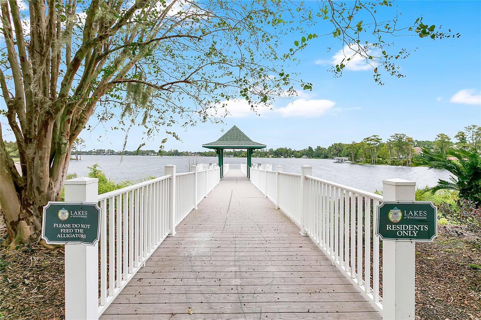 LAKES WINDERMERE PH 01 49 108 - Residential