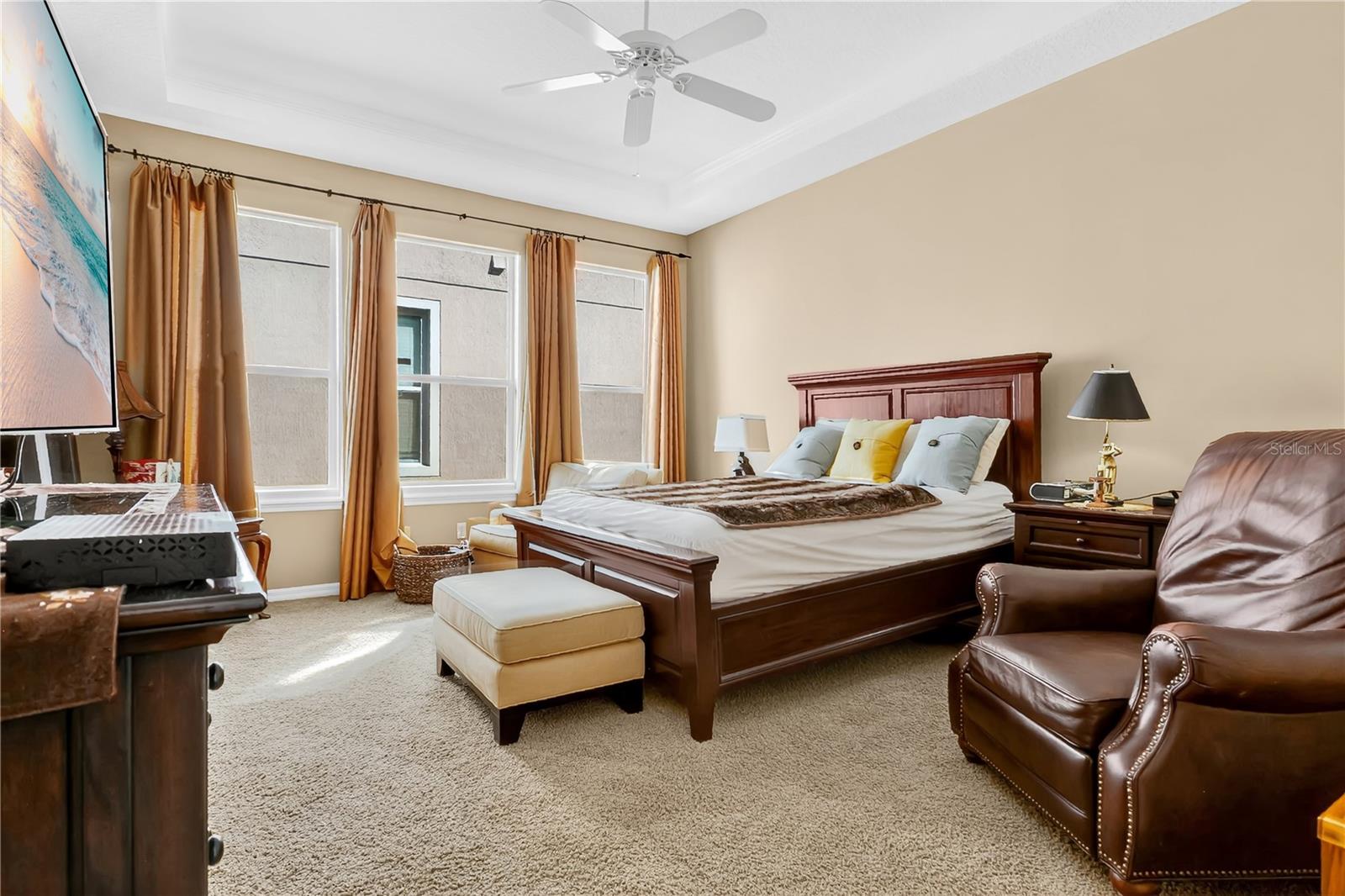 LAKES WINDERMERE PH 01 49 108 - Residential