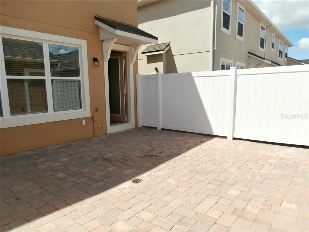 RANDAL PARK PH 4 - Residential Lease