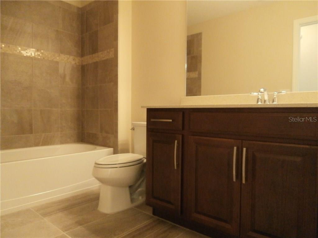 RANDAL PARK PH 4 - Residential Lease