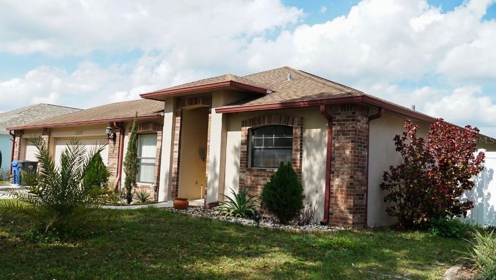 Photo of 11233 Andy Drive, Riverview, FL 33569 (MLS # J984822)