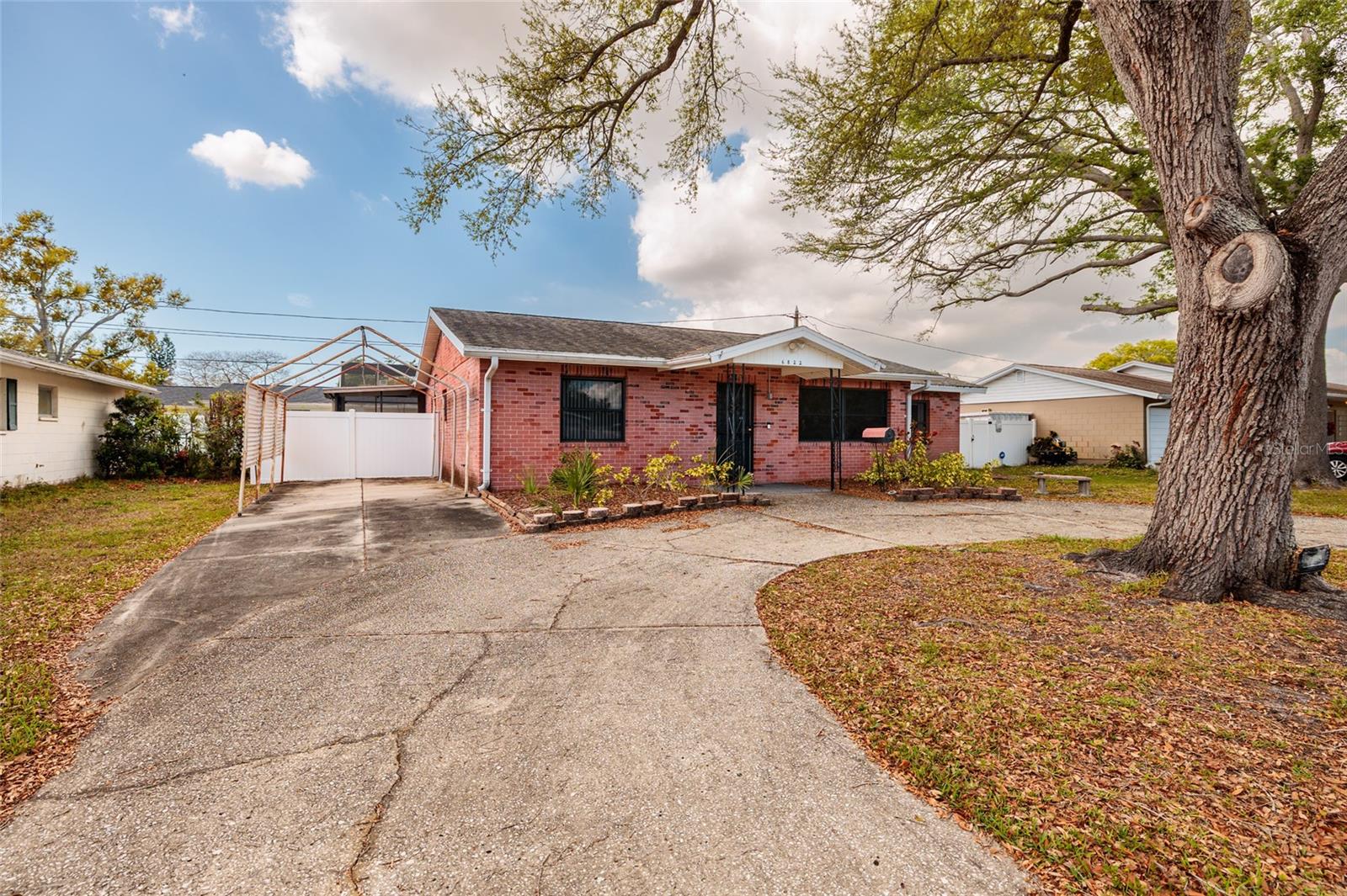 MEADOW LAWN 13TH ADD - Residential