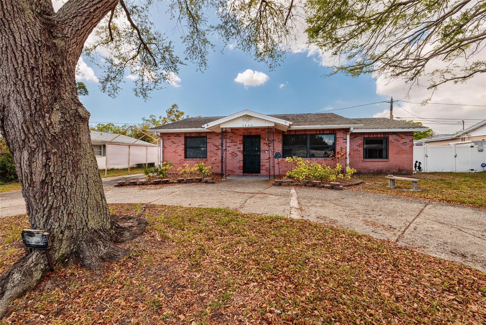 MEADOW LAWN 13TH ADD - Residential