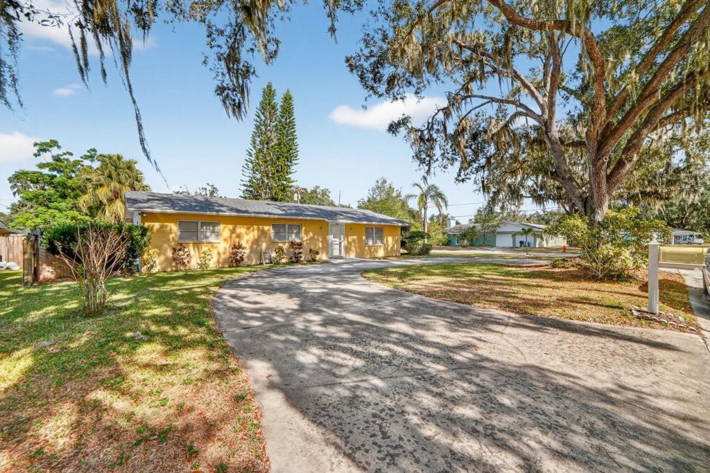 Photo of 970 Lila Street, Bartow, FL 33830 (MLS # A4675086)