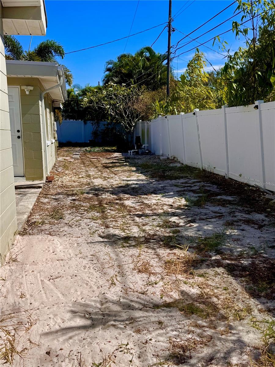 ORANGE TERRACE 2ND ADD - Residential