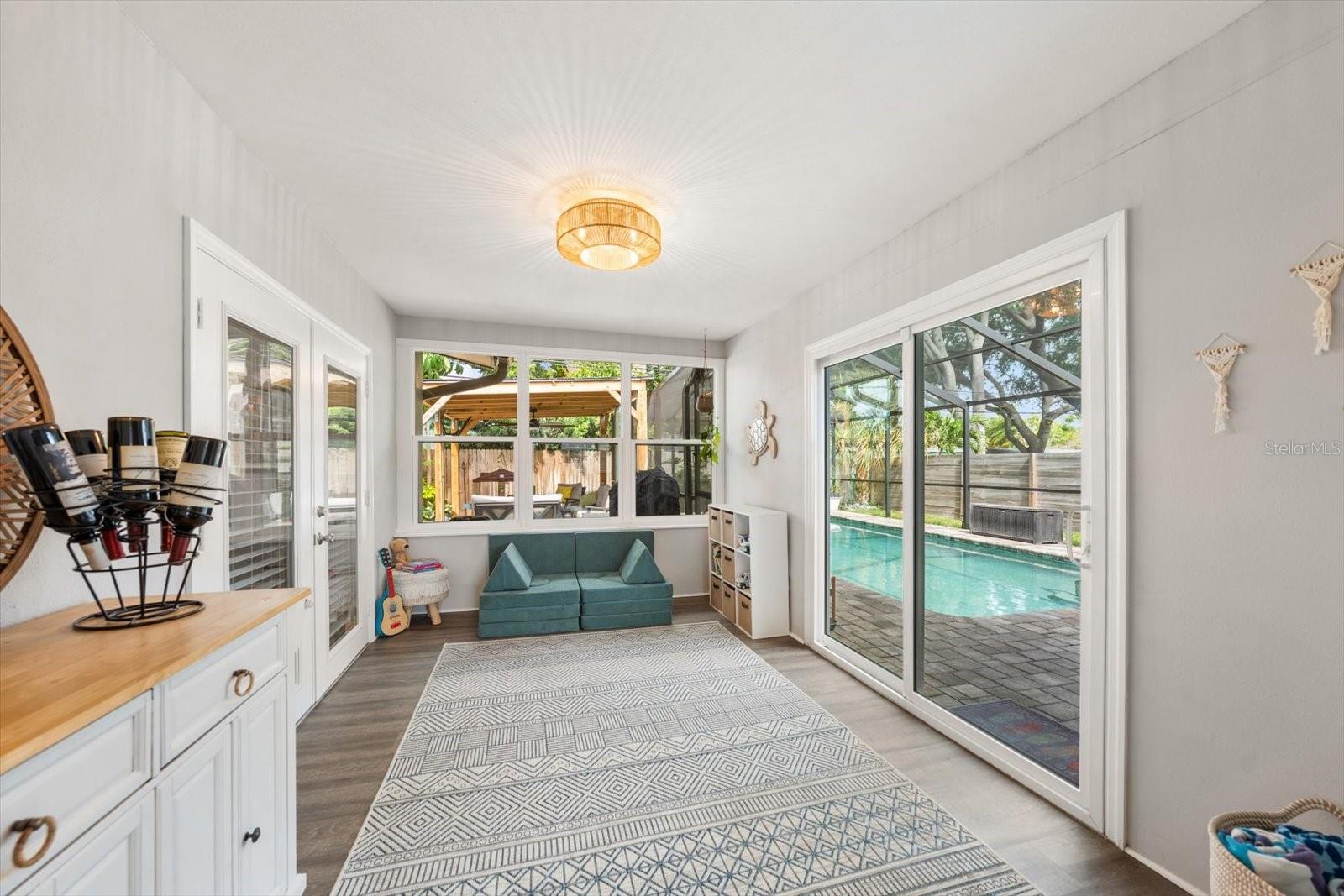 FAIRWAY ESTATES 5TH ADD - Residential