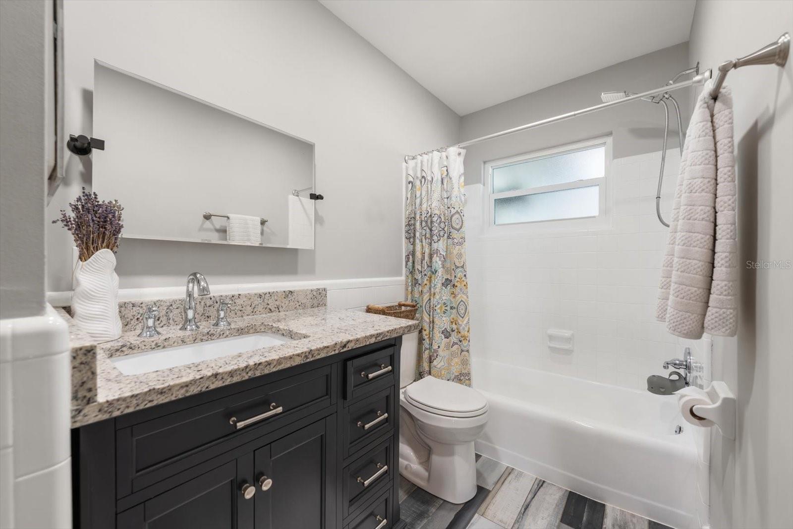 FAIRWAY ESTATES 5TH ADD - Residential