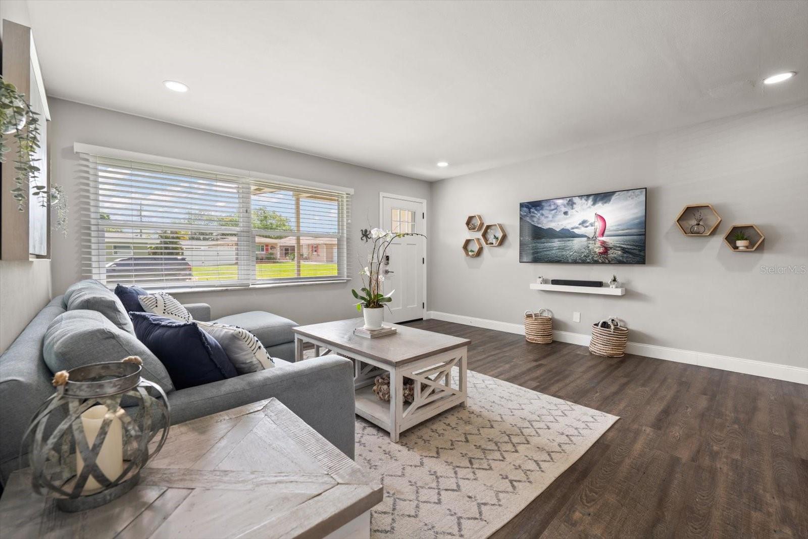 FAIRWAY ESTATES 5TH ADD - Residential