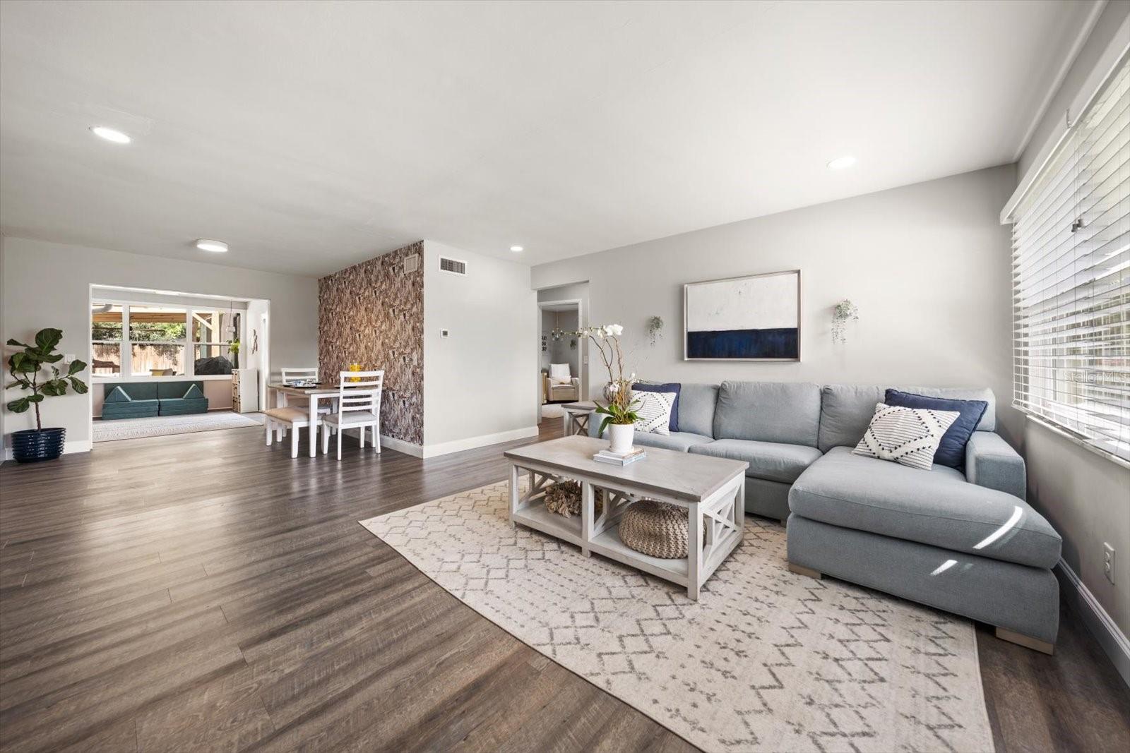 FAIRWAY ESTATES 5TH ADD - Residential